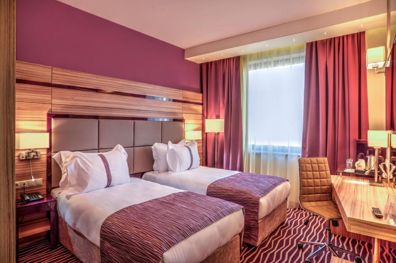 Holiday Inn Plovdiv By Ihg Kültér fotó