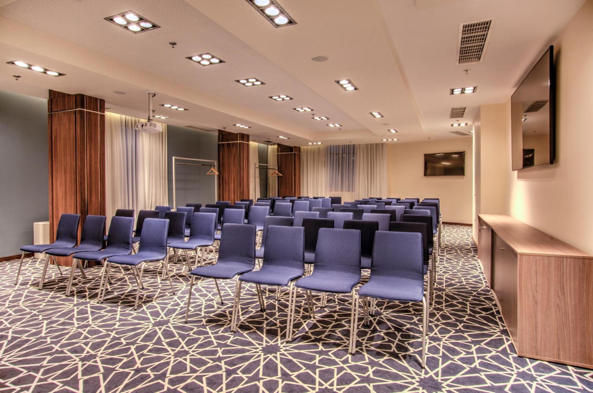 Holiday Inn Plovdiv By Ihg Kültér fotó