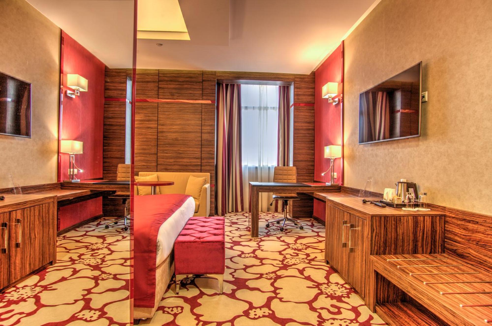 Holiday Inn Plovdiv By Ihg Kültér fotó